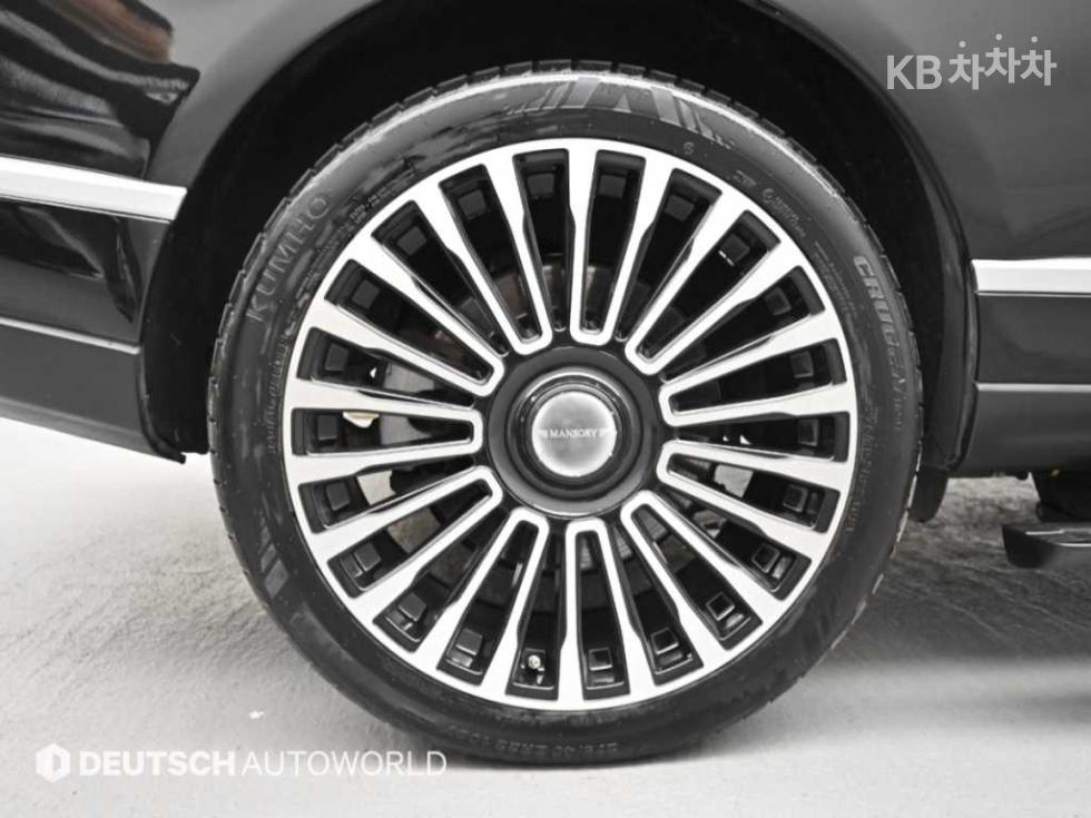 Land Rover Range Rover — miniaturë 5