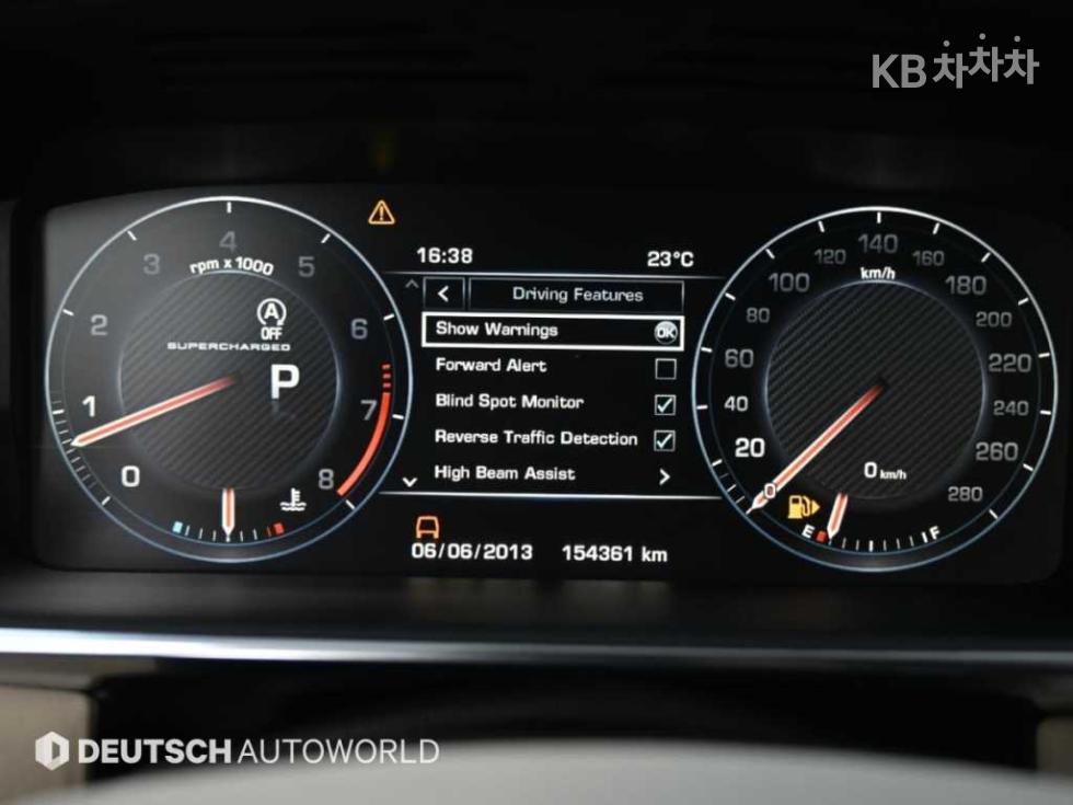 Land Rover Range Rover — miniaturë 8