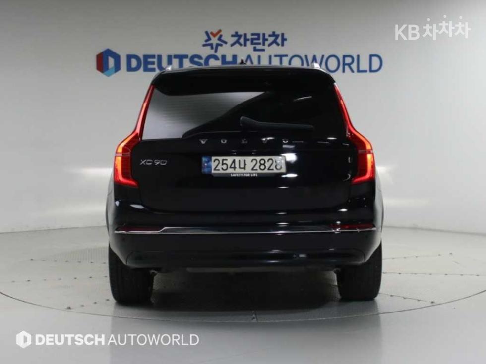 Volvo XC90 — miniaturë 4