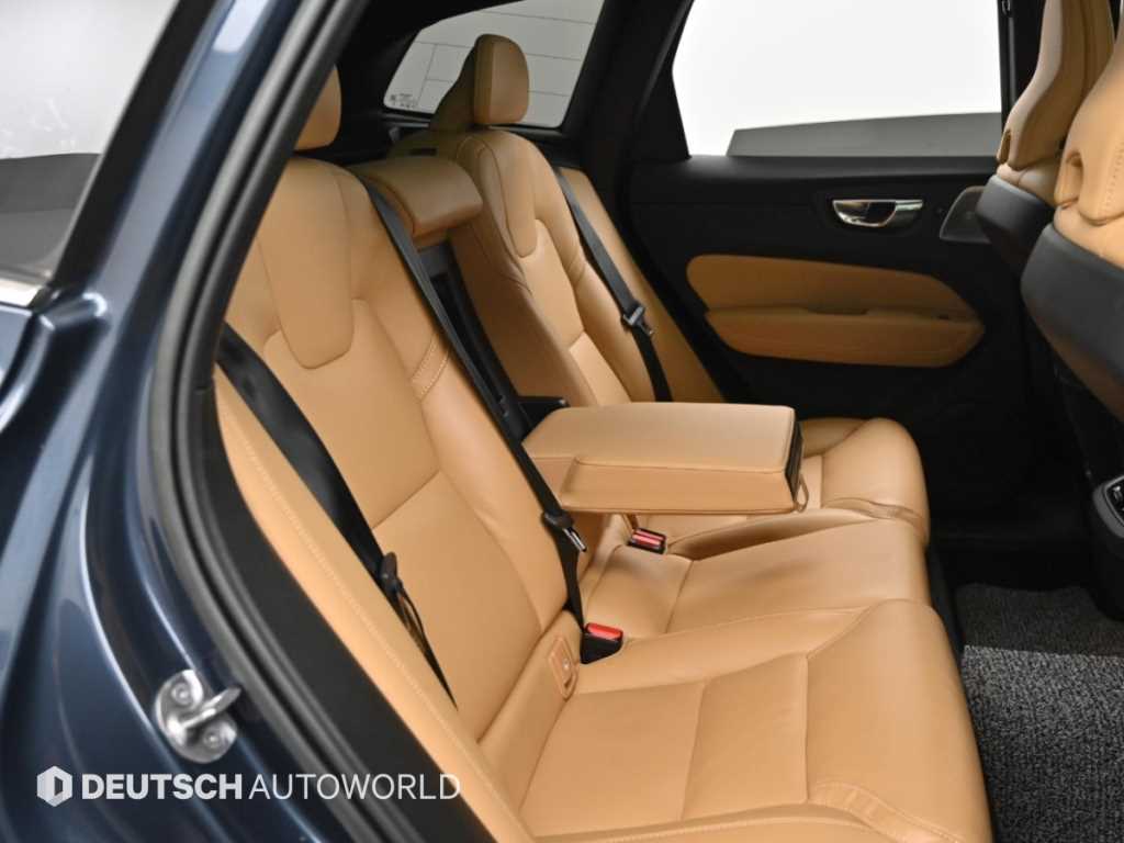Volvo XC60 — miniaturë 12