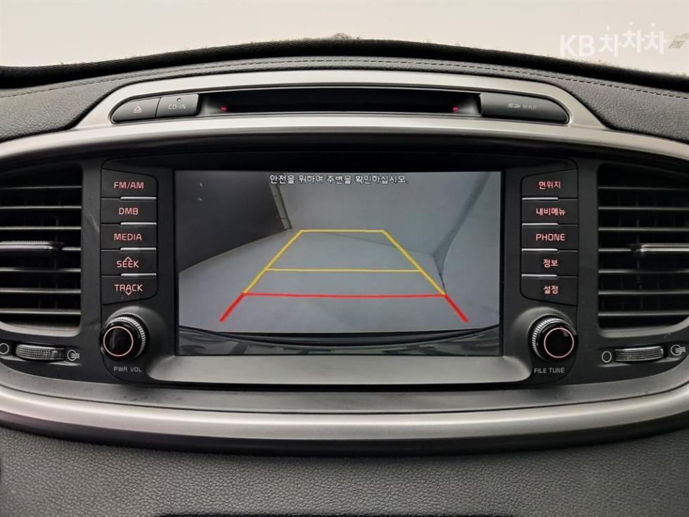 Kia Sorento — miniaturë 10