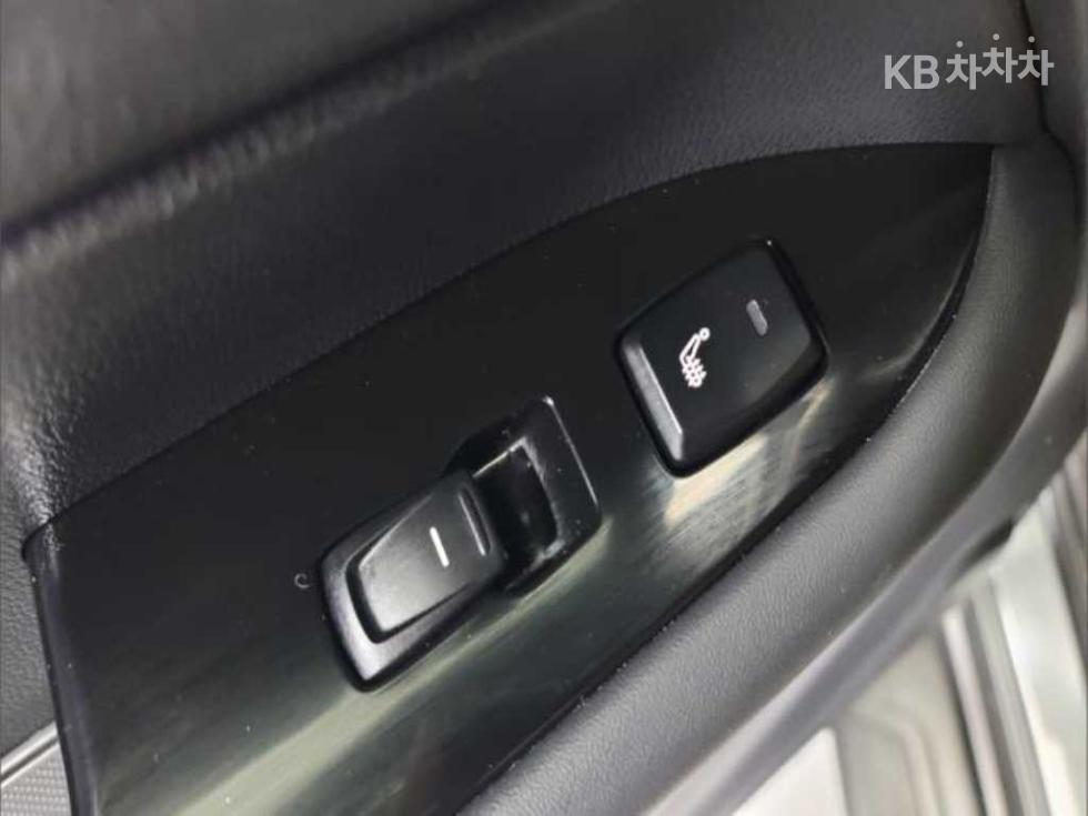 SsangYong Rexton — miniaturë 16