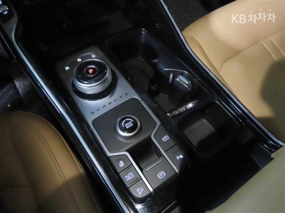Kia Sorento — miniaturë 6