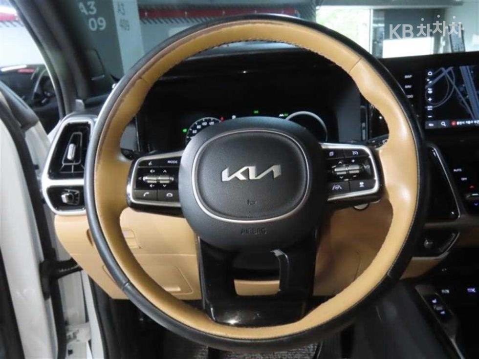 Kia Sorento — miniaturë 15