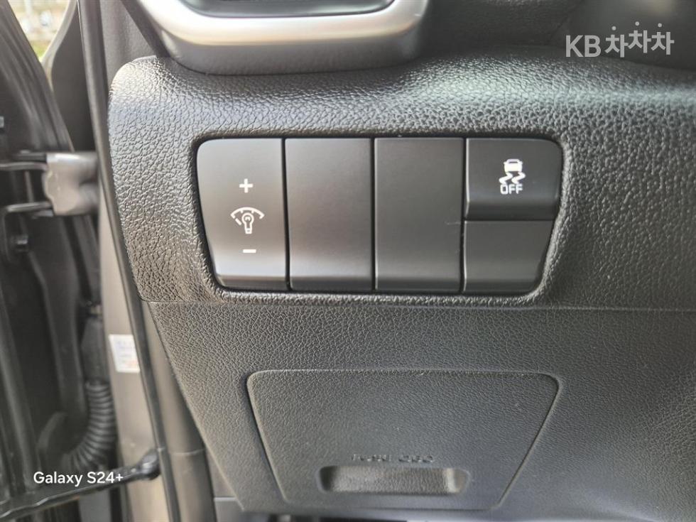 Kia Sportage — miniaturë 10
