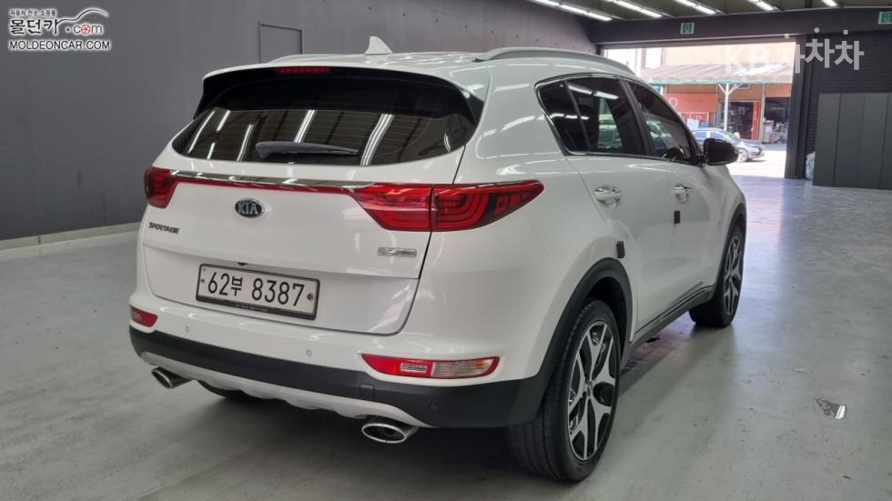 Kia Sportage — miniaturë 2
