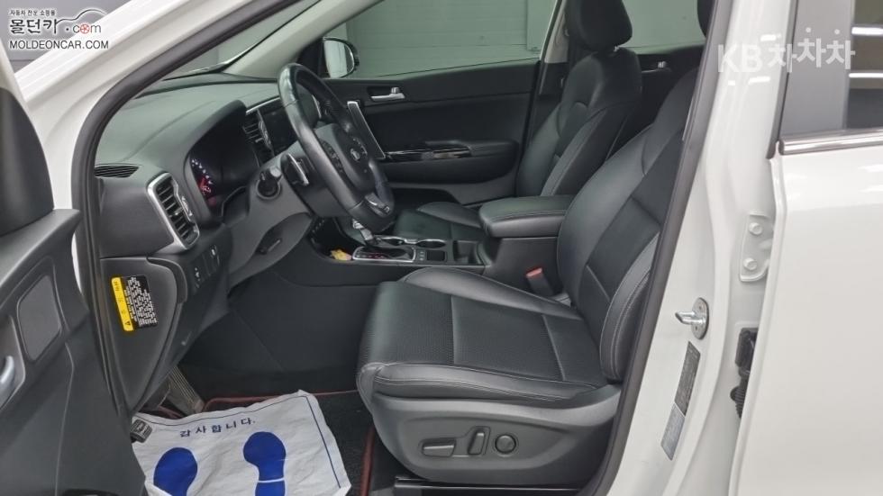 Kia Sportage — miniaturë 9
