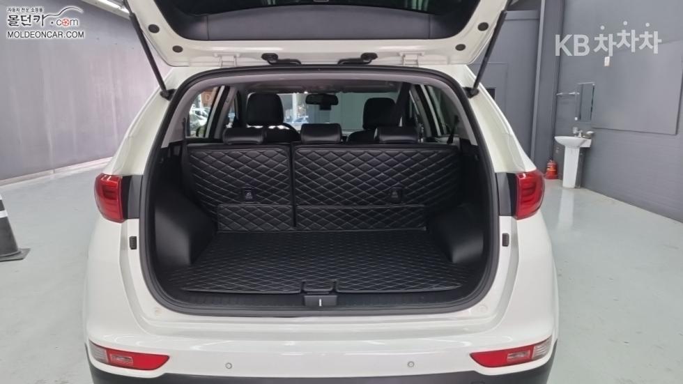 Kia Sportage — miniaturë 18