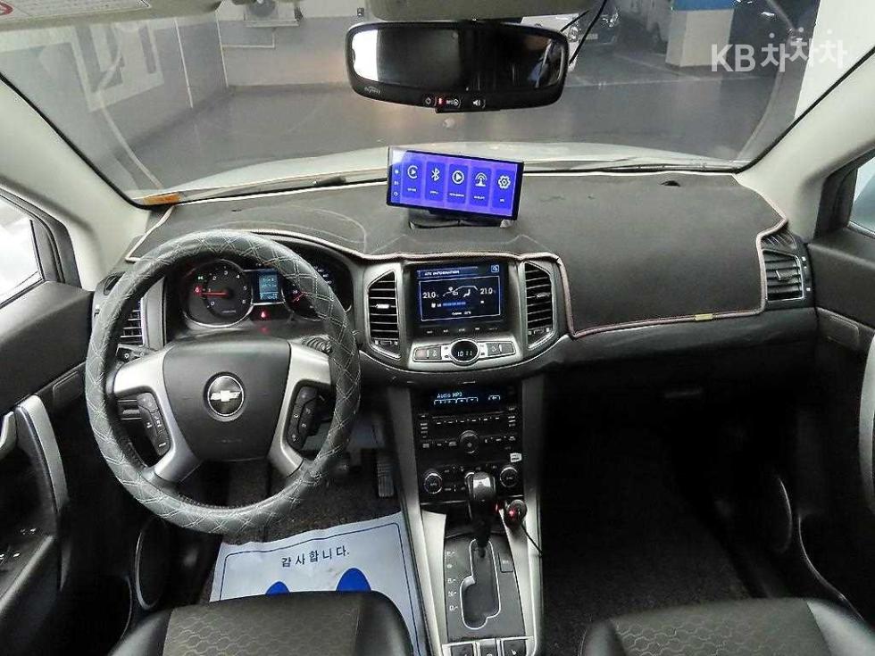Chevrolet Captiva — miniaturë 8