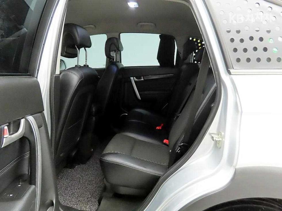 Chevrolet Captiva — miniaturë 14