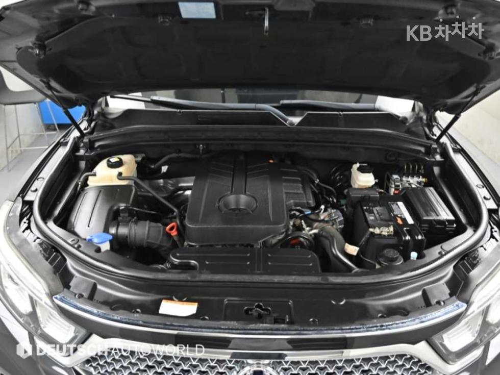 SsangYong Rexton — miniaturë 6