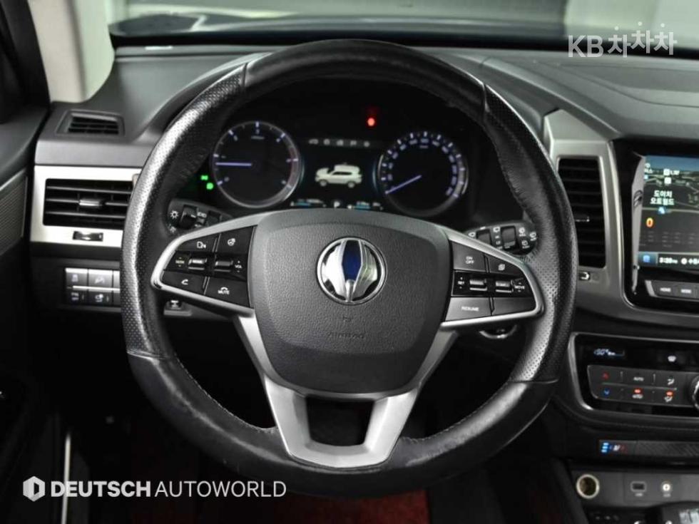 SsangYong Rexton — miniaturë 13