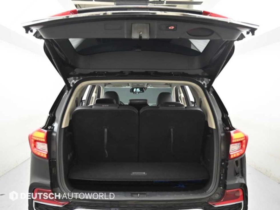 SsangYong Rexton — miniaturë 19
