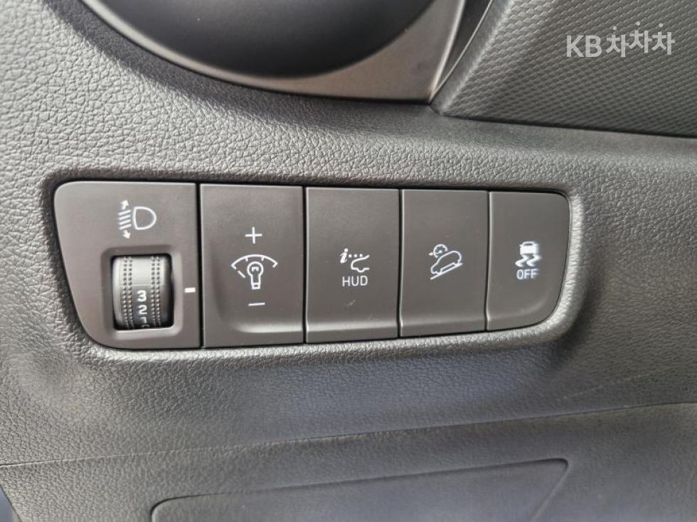 Hyundai Kona — miniaturë 16