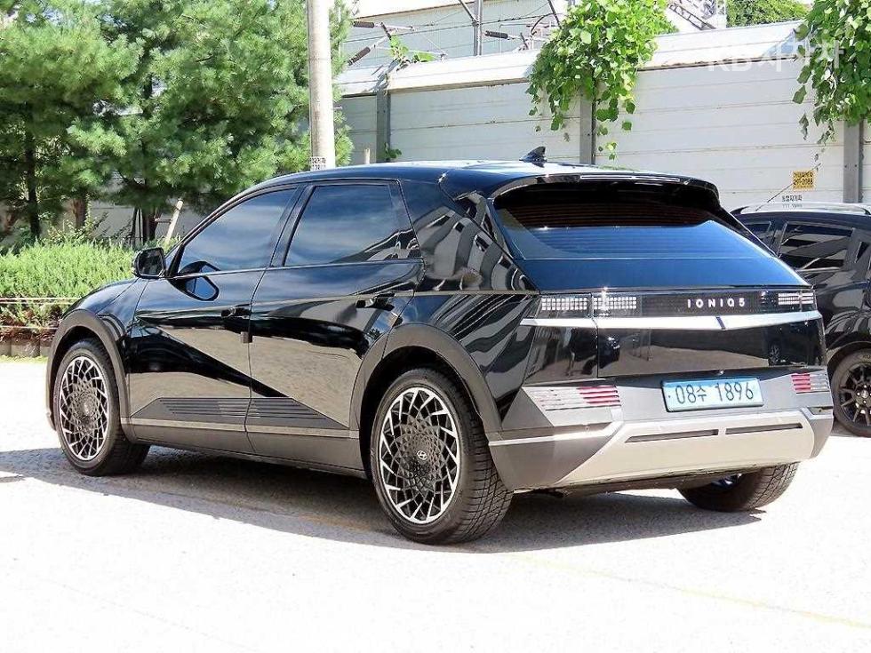 Hyundai IONIQ 5 — miniaturë 3