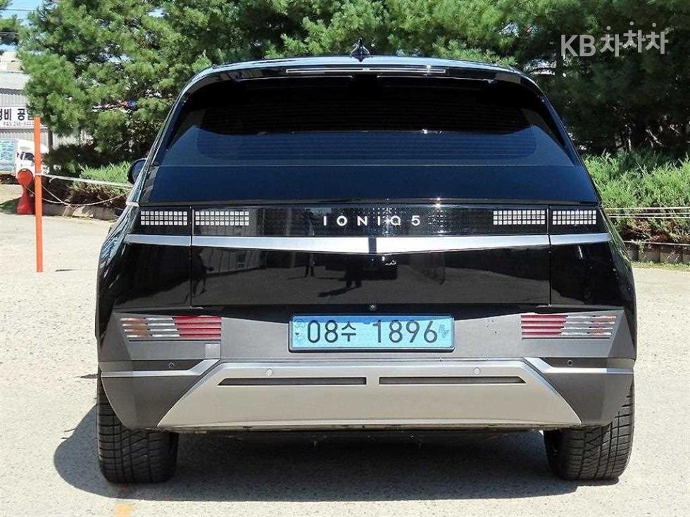 Hyundai IONIQ 5 — miniaturë 4