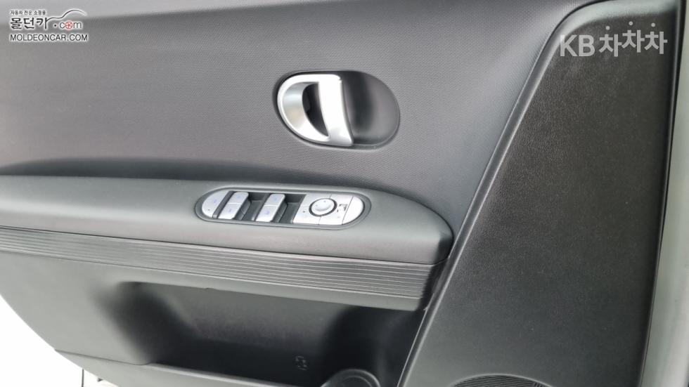 Hyundai IONIQ 5 — miniaturë 15