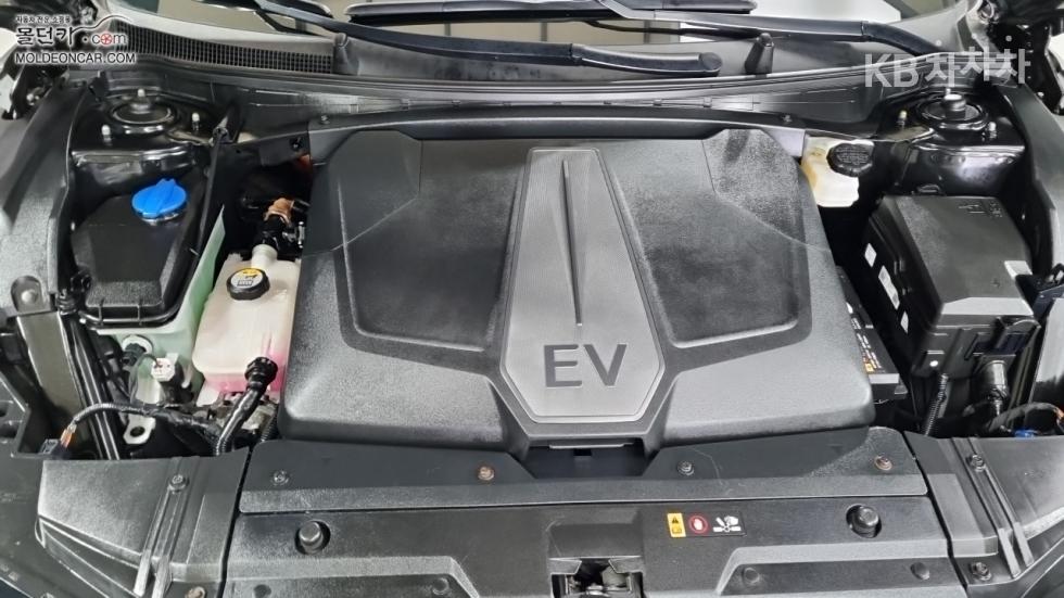 Kia EV6 — miniaturë 8