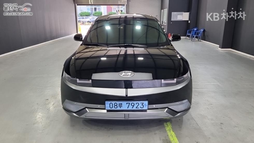 Hyundai IONIQ 5 — miniaturë 3