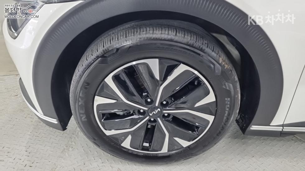 Kia EV6 — miniaturë 6
