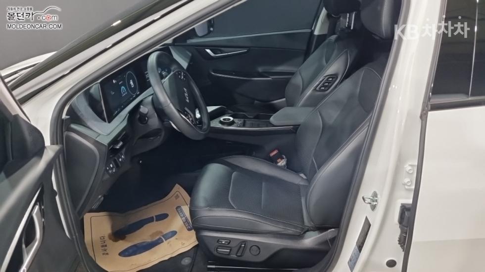Kia EV6 — miniaturë 9