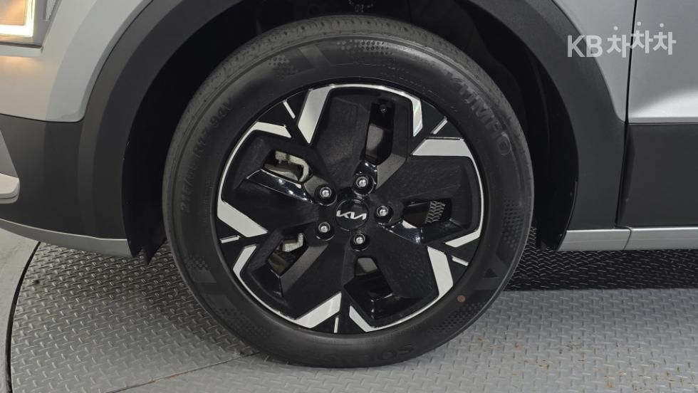 Kia Niro — miniaturë 3