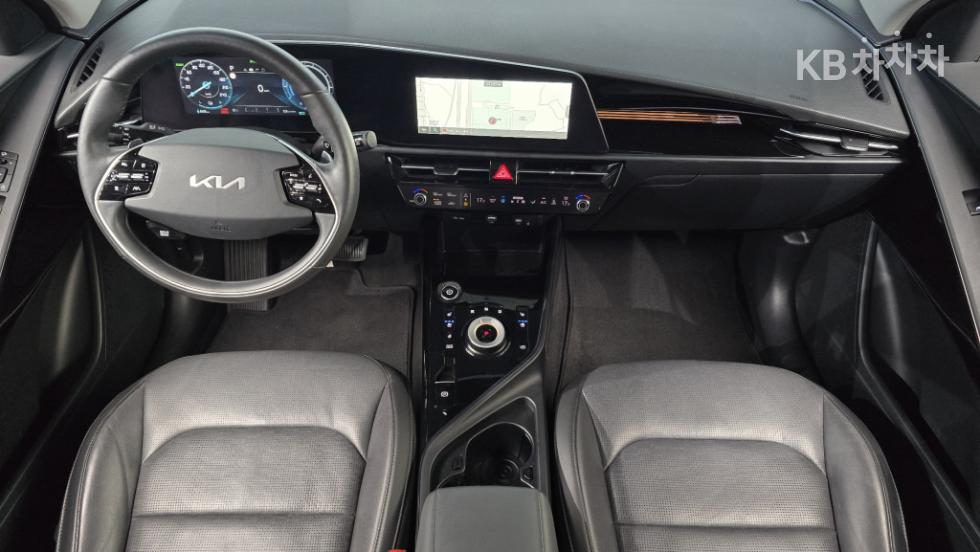 Kia Niro — miniaturë 7