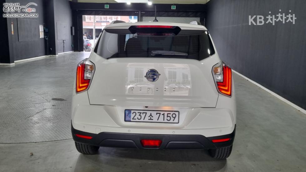 SsangYong Tivoli — miniaturë 4