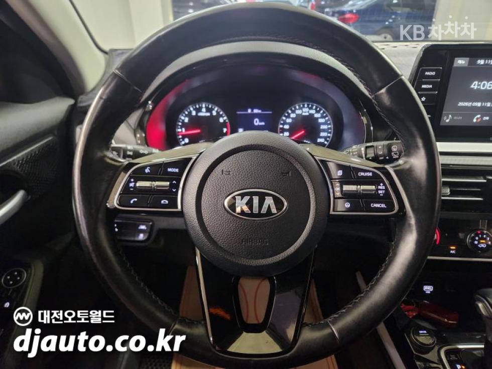 Kia Seltos — miniaturë 14