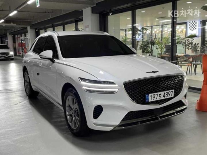 Genesis GV70 가솔린 2.5T AWD — foto 1