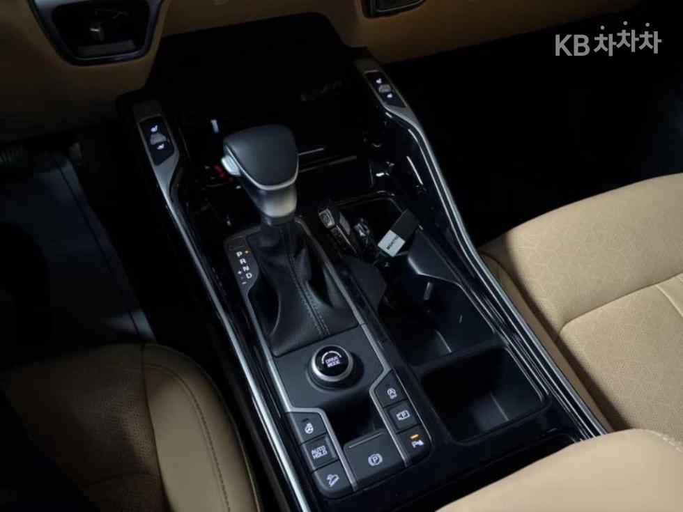 Kia Sorento — miniaturë 10