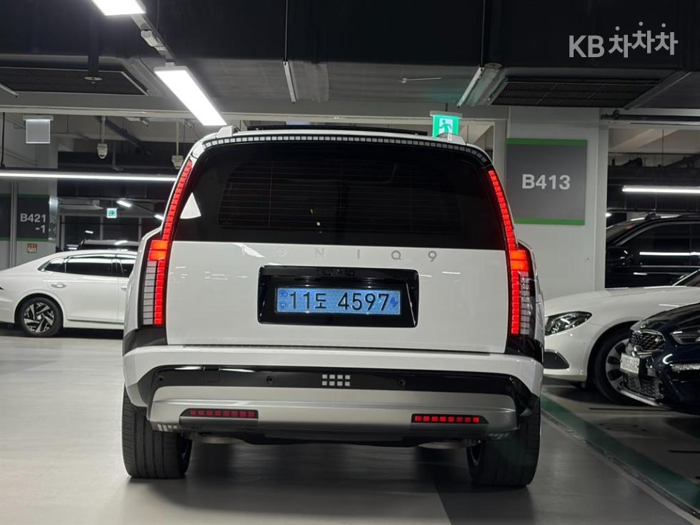 Hyundai Ioniq 9 — miniaturë 4