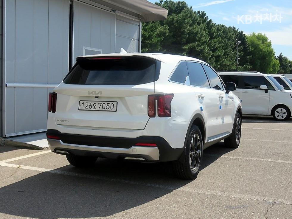 Kia Sorento — miniaturë 4