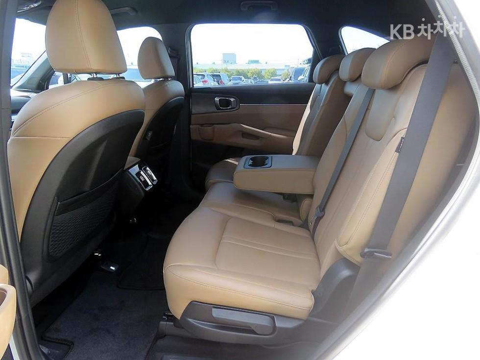 Kia Sorento — miniaturë 7