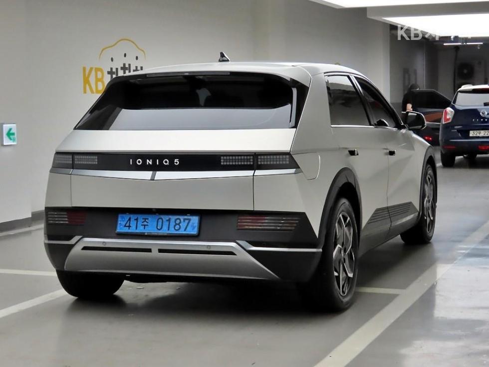 Hyundai IONIQ 5 — miniaturë 4