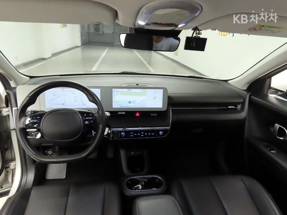 Hyundai IONIQ 5 — miniaturë 6