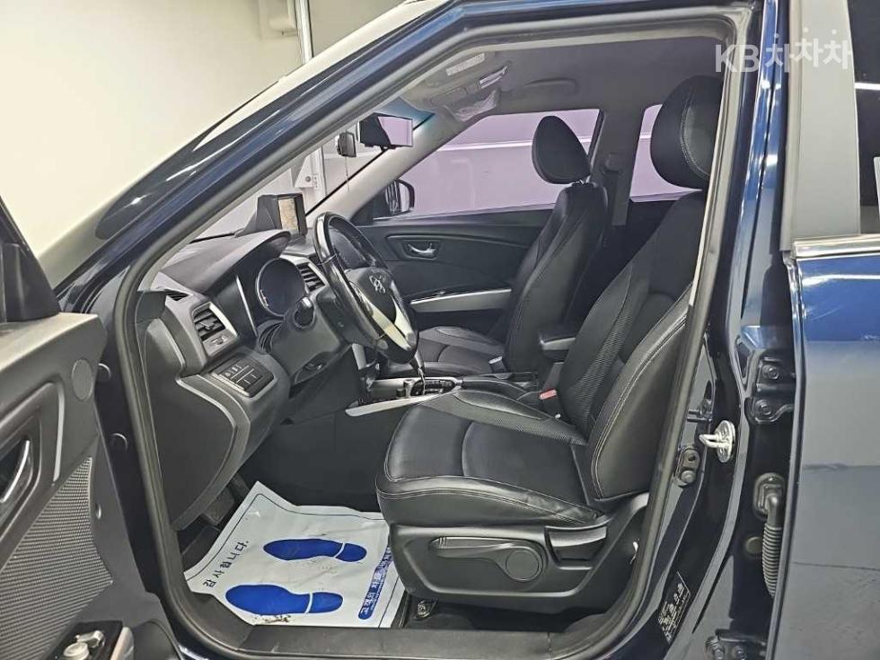 SsangYong Tivoli — miniaturë 11