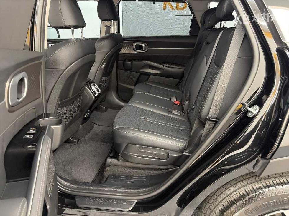 Kia Sorento — miniaturë 12