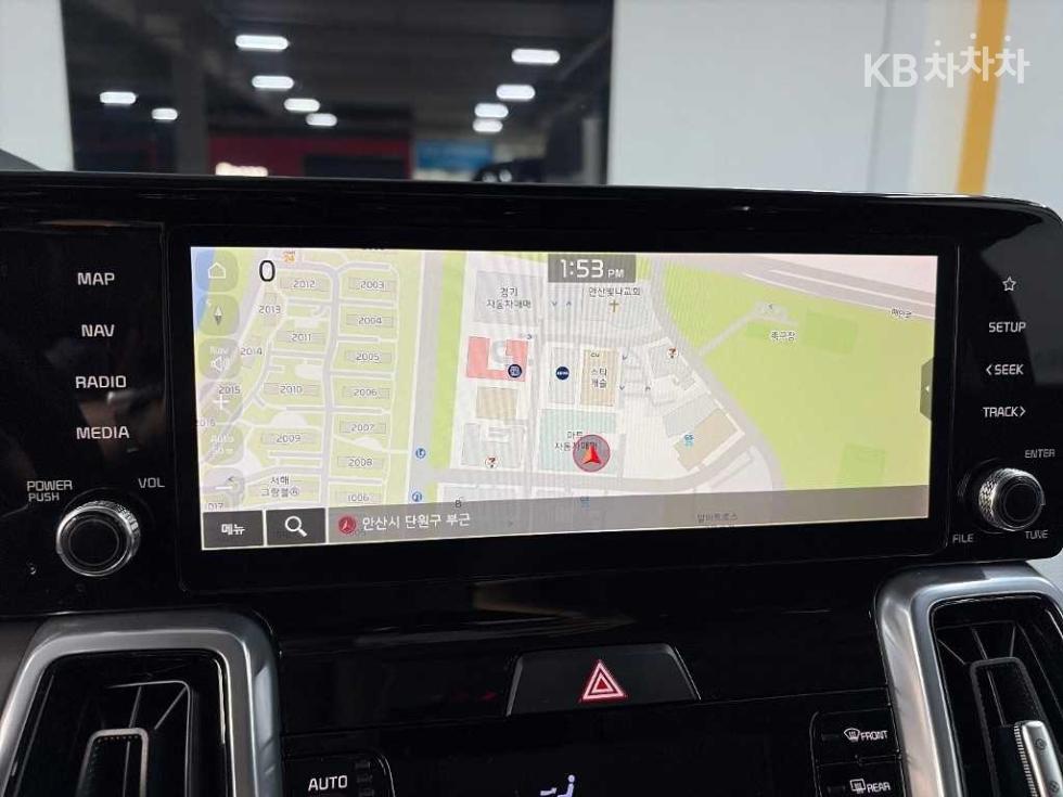 Kia Sorento — miniaturë 15