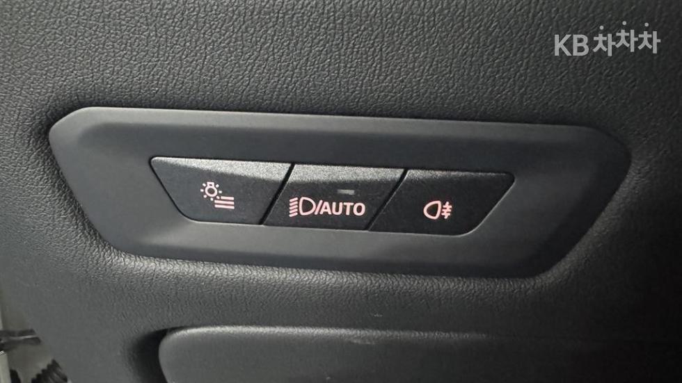 BMW X5 — miniaturë 11