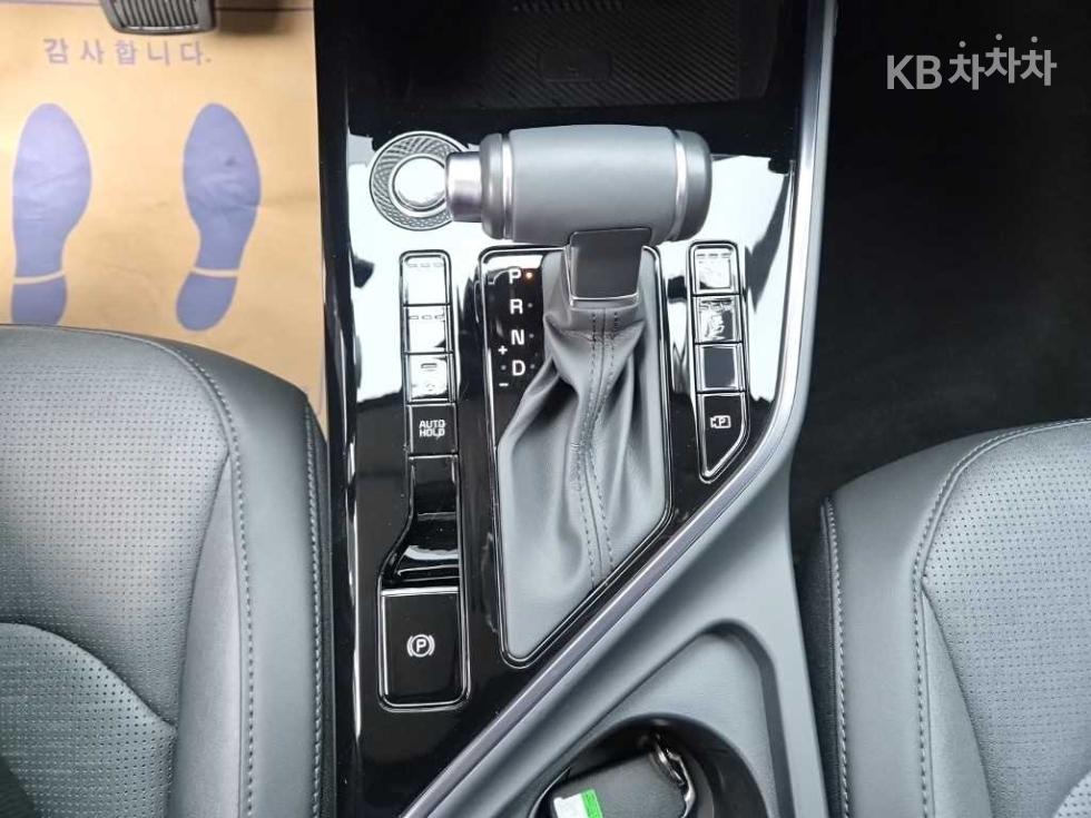 Kia Niro — miniaturë 10