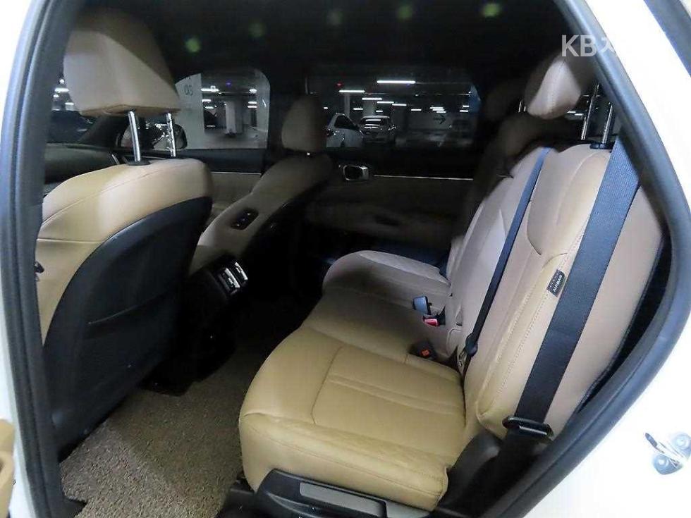 Kia Sorento — miniaturë 7
