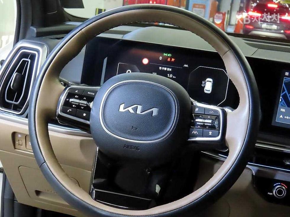 Kia Sorento — miniaturë 8