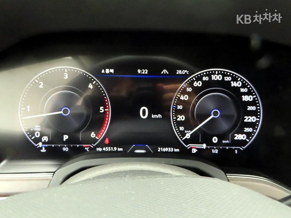 Volkswagen Touareg — miniaturë 6