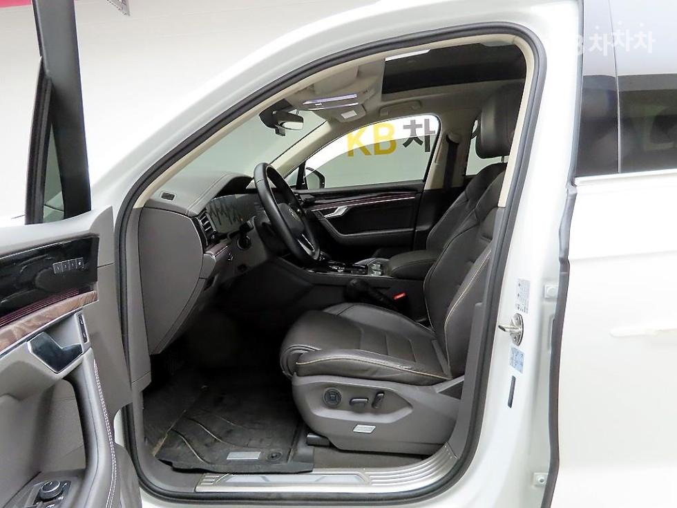 Volkswagen Touareg — miniaturë 12