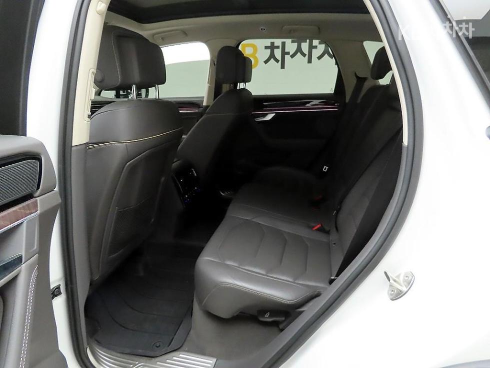 Volkswagen Touareg — miniaturë 13
