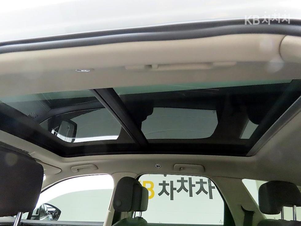 Volkswagen Touareg — miniaturë 16