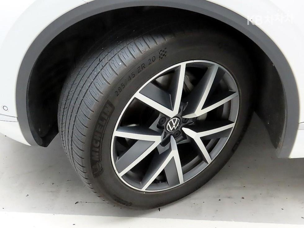 Volkswagen Touareg — miniaturë 19