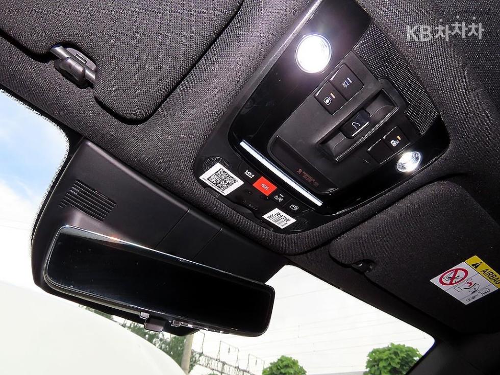 Kia Sorento — miniaturë 13