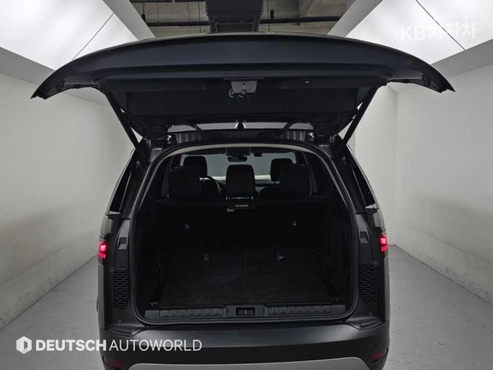 Land Rover Discovery — miniaturë 19